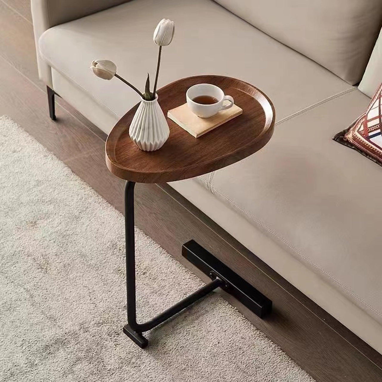 Brown Metal C-Shaped Side Table – Compact and Versatile End Table for Small Spaces